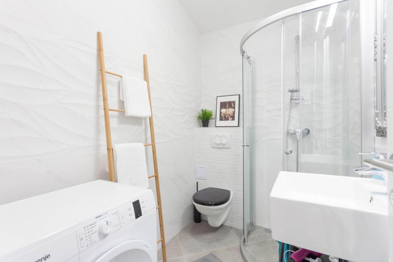 Apartments Lalic Tucepi Ngoại thất bức ảnh
